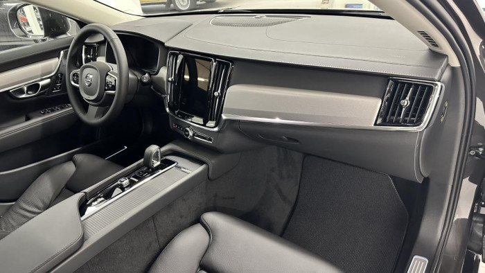 Volvo V90 CROSS COUNTRY B4 AWD PLUS AUT 2.0 Plus