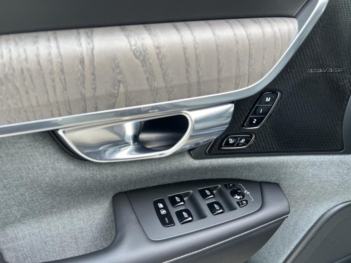Volvo V90 T8 AWD INSCRIPTION RECHARGE