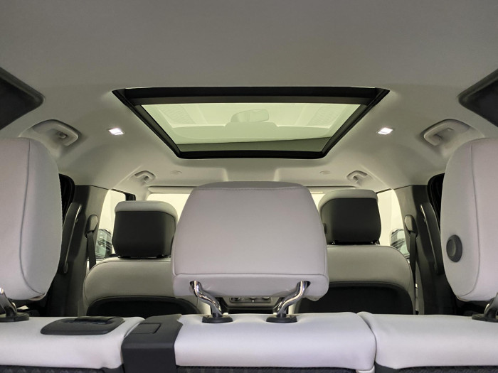 Land Rover Defender 110 D300 X-D HSE REZERVACE 3.0 d d