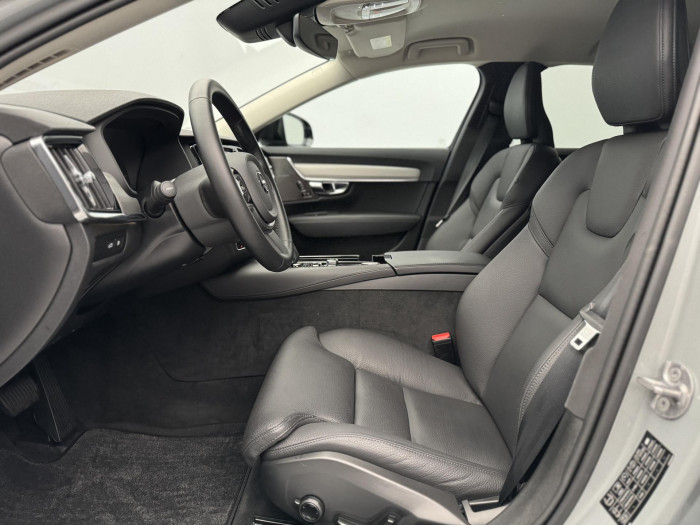 Volvo V90 T6 AWD RECHARGE PLUS DARK AUT