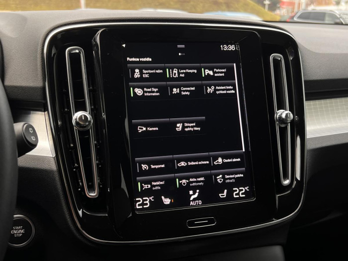 Volvo XC40 B4 MOMENTUM Aut 1.maj. 2.0 Momentum