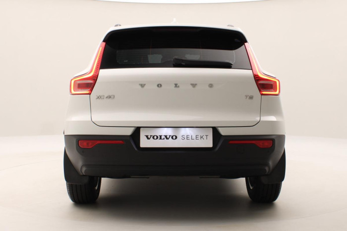 Volvo XC40 T2 KINETIC CZ 1.maj