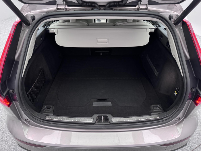 Volvo V60 CC D4 AWD MOMENTUM POLESTAR 2.0 d CC CC Momentum