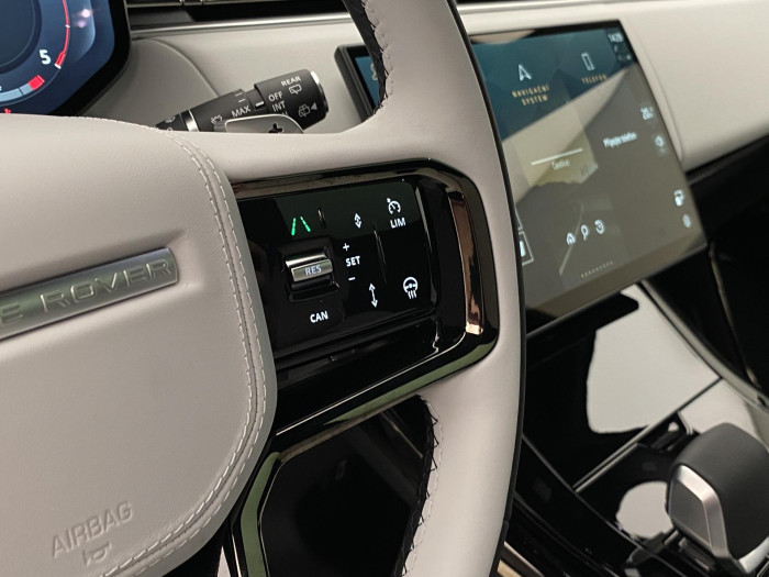 Land Rover Range Rover Sport D250 DYNAMIC SE AWD AUT 3.0 d Dynamic SE