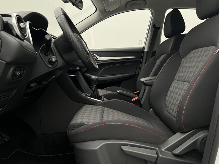 MG ZS 1.5 ESSENTIAL PLUS CZ 1.maj.