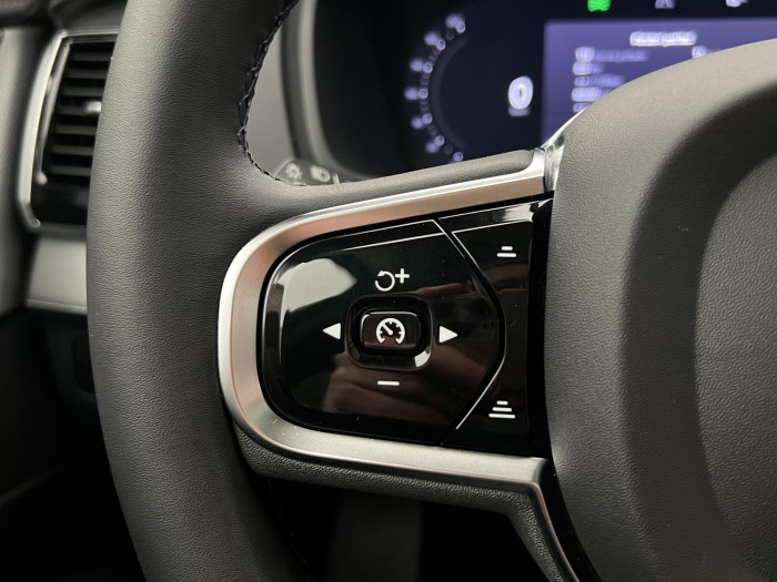 Volvo XC90 B5 AWD PLUS BRIGHT 7MÍST AUT