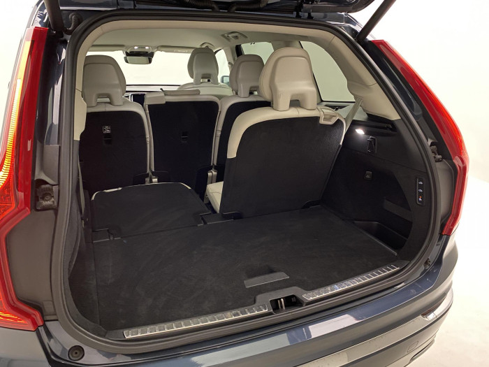 Volvo XC90 B5 AWD INSCRIPTION CZ AUT 7m