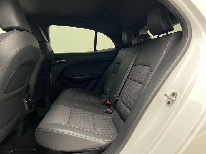 MG MG3 EXCLUSIVE HYBRID+ AUT CZ 1.maj 1.5 Exclusive
