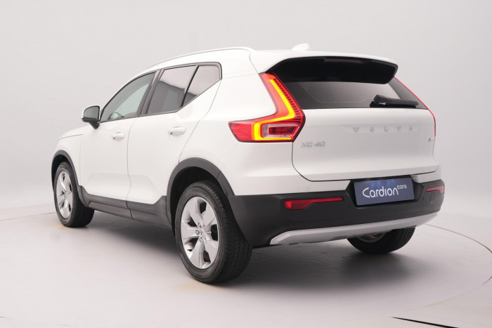 Volvo XC40 B4 MOMENTUM AUT CZ 2.0 Momentum