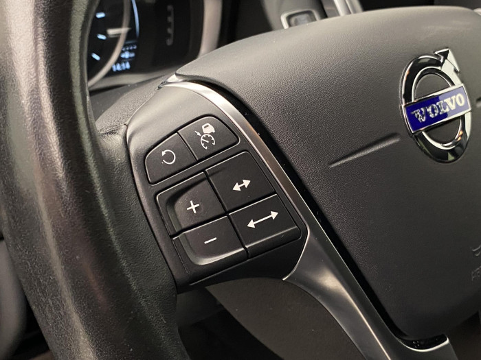 Volvo XC60 D4 AWD MOMENTUM AUT 2.4 d Momentum