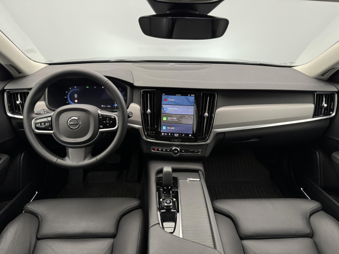 Volvo V90 CC B4 AWD PLUS 1.maj