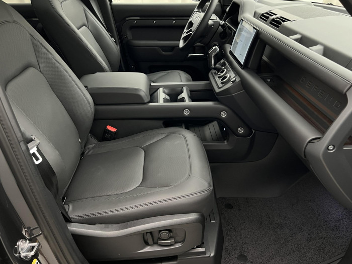 Land Rover Defender 110 P425 X-DYNAMIC HSE AWD Aut 5.0 Dynamic