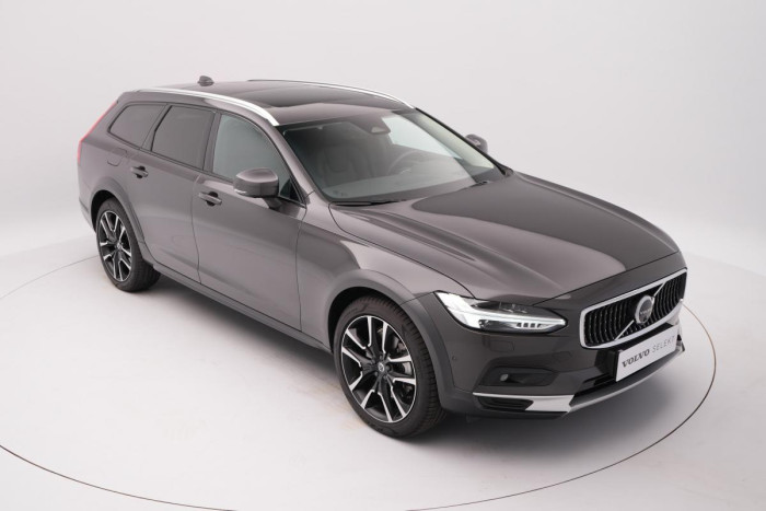 Volvo V90 CC B5 AWD ULTIMATE AUT 1.maj. 2.0 CC CC