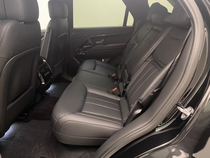 Land Rover Range Rover Sport D300 DYNAMIC SE AWD AUT 3.0 d Dynamic SE