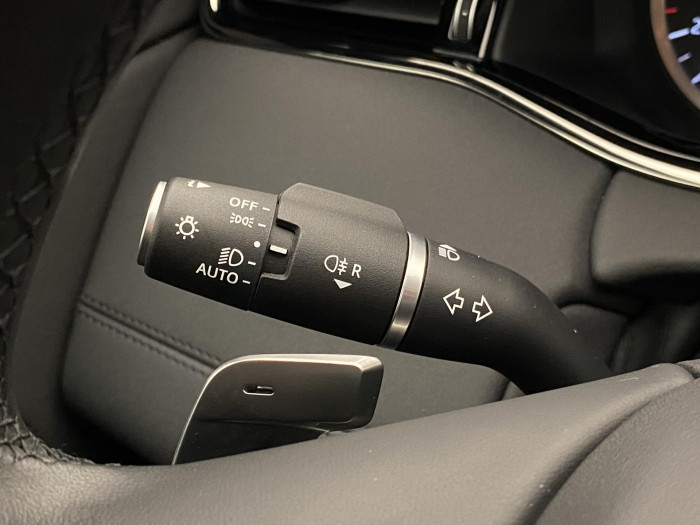 Land Rover Range Rover Evoque P200 SE AWD AUT REZERVACE 2.0 SE