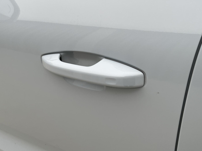 Volvo XC40 B3 CORE AUT CZ 1.maj.