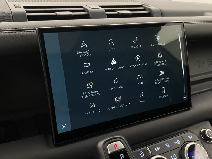 Land Rover Defender 110 D300 X-DYNAMIC HSE AWD AUT 3.0 d Dynamic