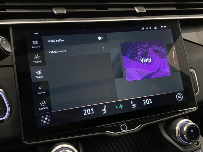 Lynk & Co 01 PHEV DCT AUT 1.maj. REZERVACE