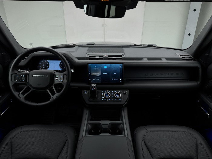 Land Rover Defender 110 P425 X-DYNAMIC HSE AWD CZ 5.0 Dynamic