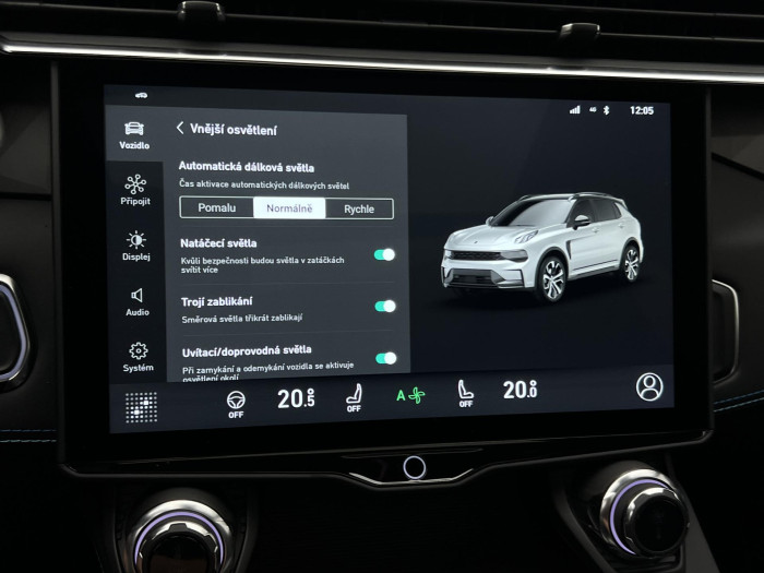 Lynk & Co 01 PHEV DCT AUT 1.maj.