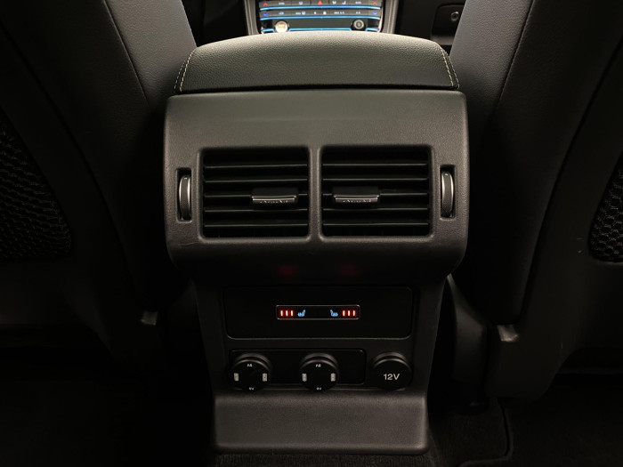 Jaguar F-Pace 30d R-SPORT AWD AUT 3.0 d Sport