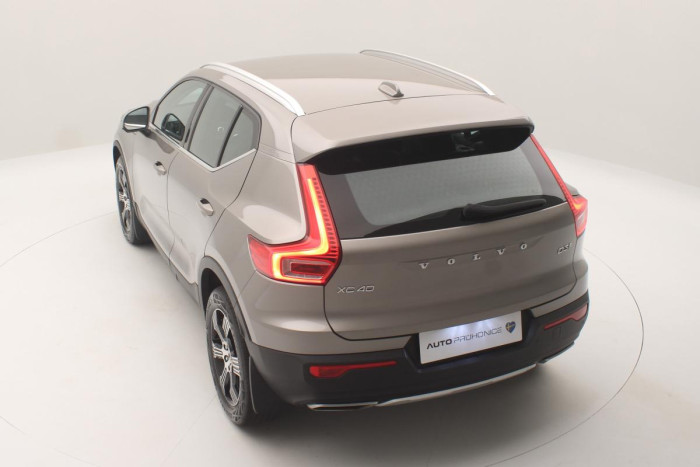 Volvo XC40 D3 INSCRIPTION REZERVACE 2.0 d