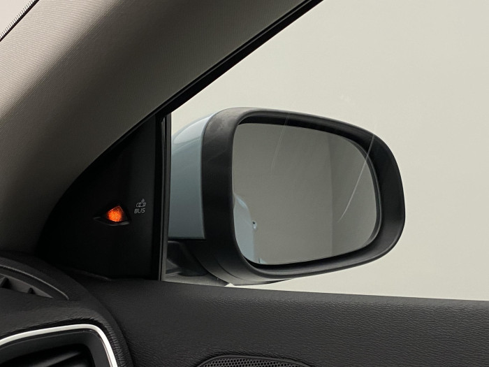 Volvo V40 D3 MOMENTUM AUT 2.0 d Momentum