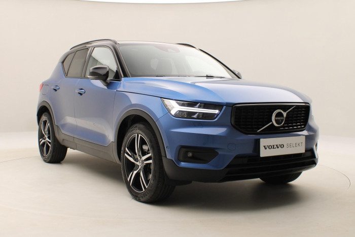 Volvo XC40 B4 AWD R-DESIGN AUT 1.maj