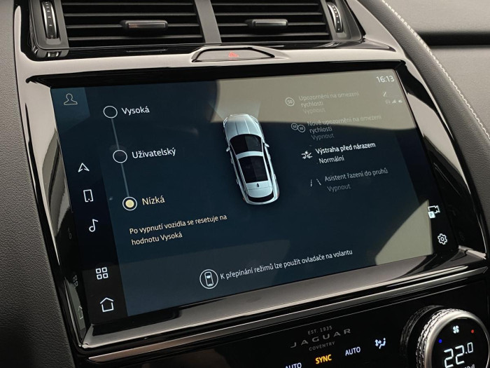 Jaguar E-Pace P250 R-DYNAMIC SE AWD AUT 2.0 Dynamic SE