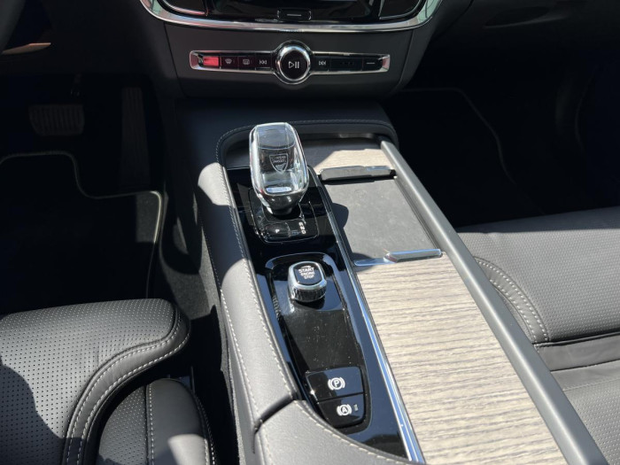 Volvo V90 CROSS COUNTRY B5 AWD Aut 1.maj