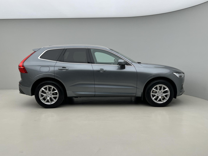 Volvo XC60 B4 MOMENTUM 2.0 Momentum