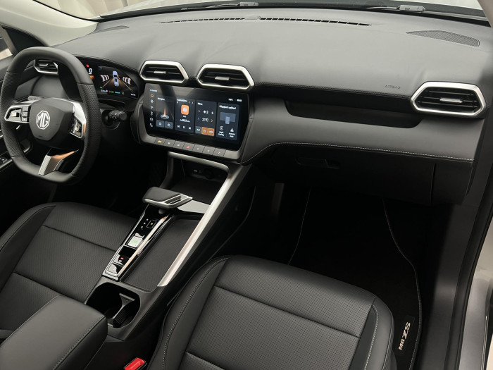MG ZS 1.5 EXCLUSIVE HYBRID+ AUT CZ 1.5 Exclusive