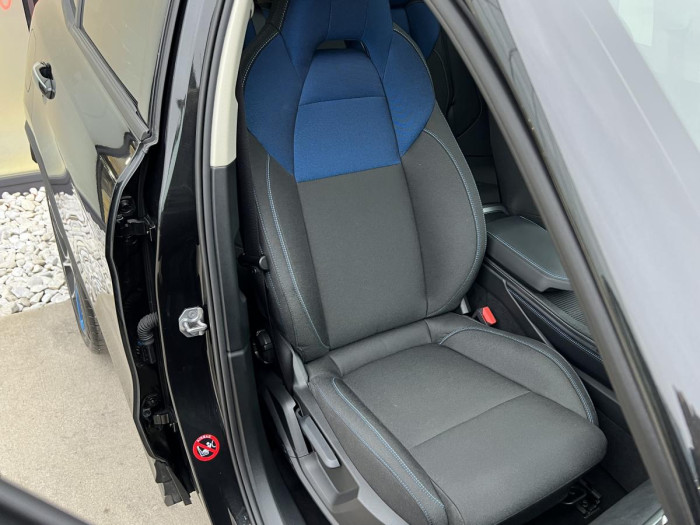 Lynk & Co 01 PHEV DCT Aut 1.maj.