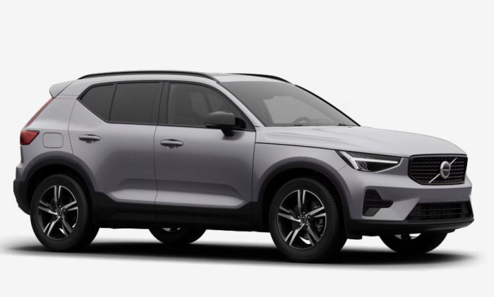 Volvo XC40 B3 AUT DARK PLUS