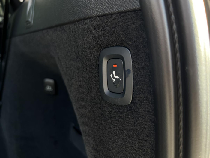 Volvo XC90 B5 AWD BRIGHT PLUS 7MÍSTNÁ Aut 2.0 Plus