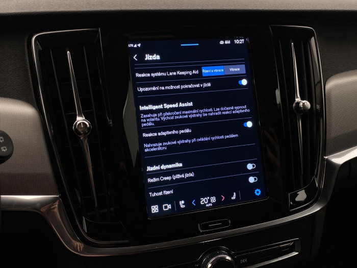 Volvo V90 T6 AWD PLUG-IN DARK PLUS AUT