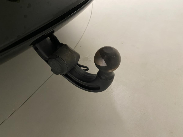 Land Rover Range Rover Velar D300 SE AWD AUT REZERVACE 3.0 d SE