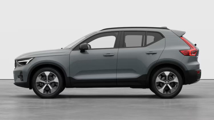 Volvo XC40 B4 DARK ULTRA AUT