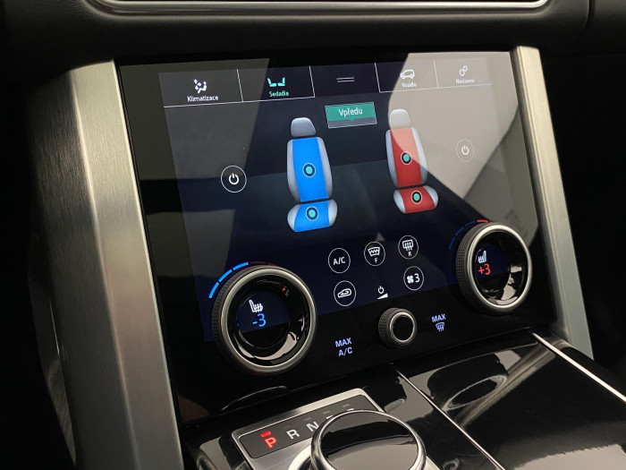 Land Rover Range Rover SDV6 AWD VOGUE REZERVACE