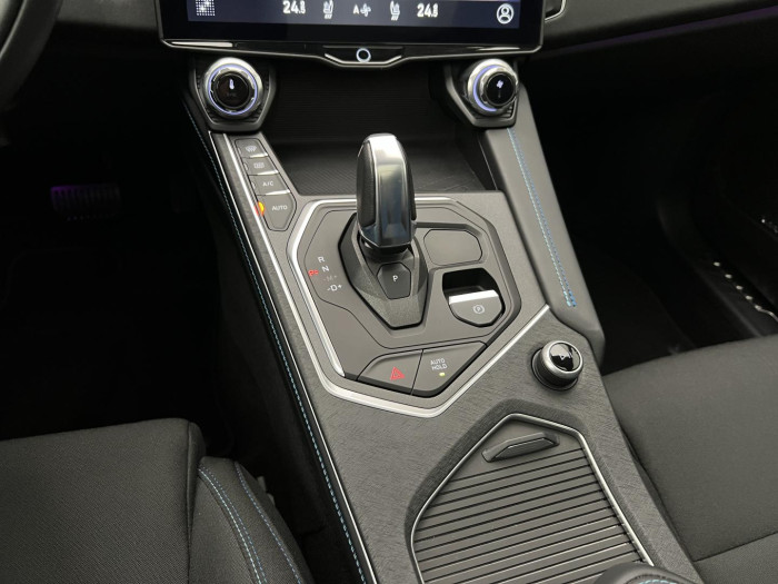 Lynk & Co 01 HEV Aut