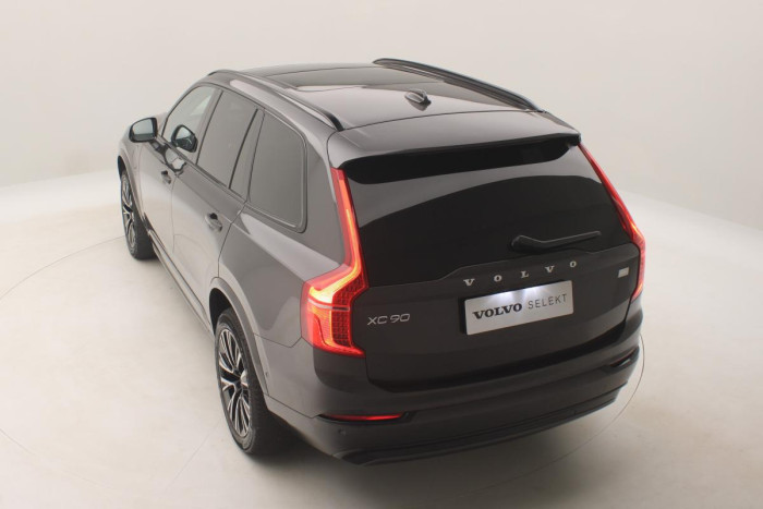 Volvo XC90 T8 AWD RECHARGE ULTIMATE DARK