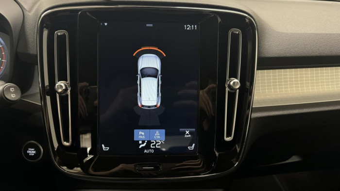 Volvo XC40 T3 MOMENTUM AUT REZERVACE 1.5 Momentum