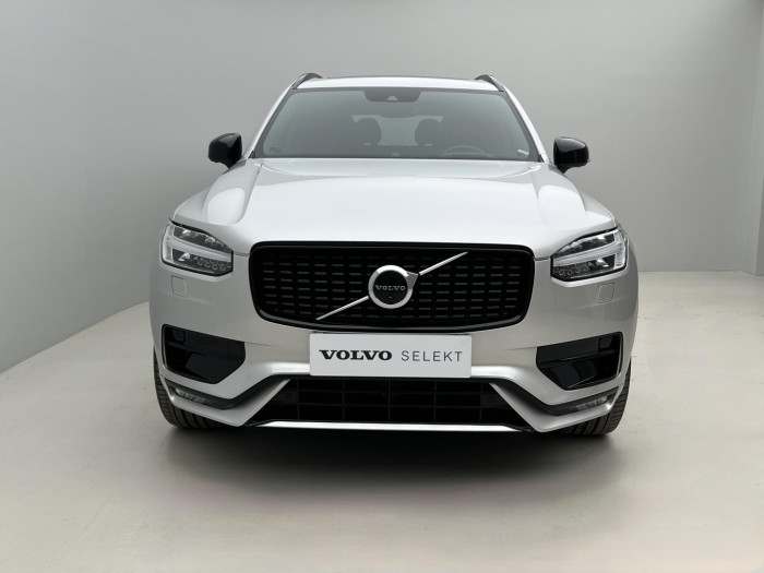 Volvo XC90 B5 AWD R-DESIGN 7MÍSTNÁ AUT