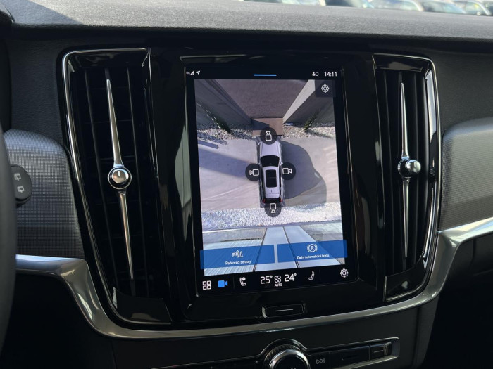 Volvo V90 B4 DARK PLUS Aut REZERVACE 2.0 Plus