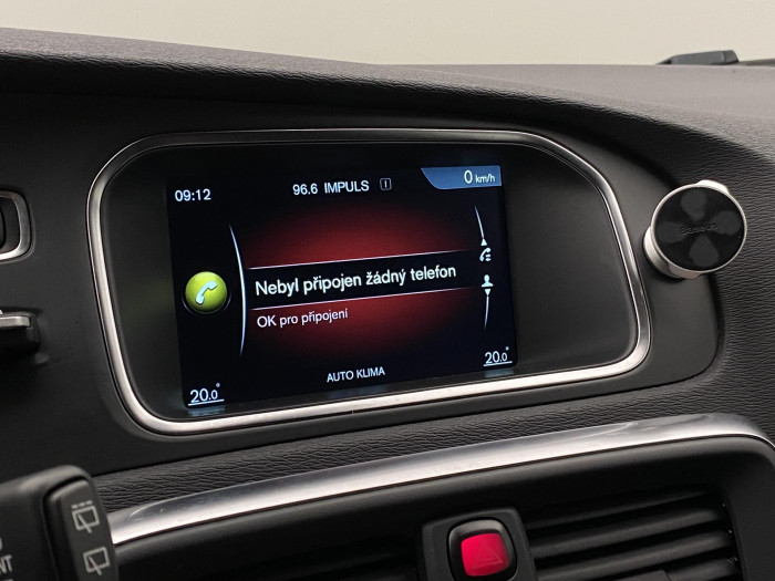 Volvo V40 D4 MOMENTUM 2.0 d Momentum