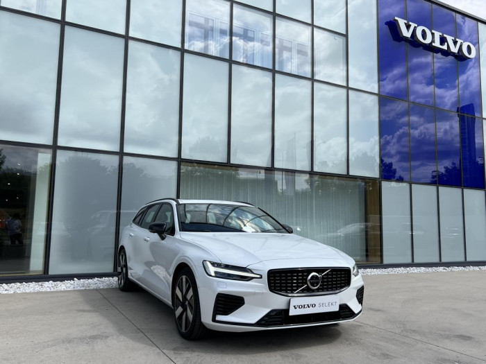 Volvo V60 T6 AWD RECHARGE AUT DARK ULTRA