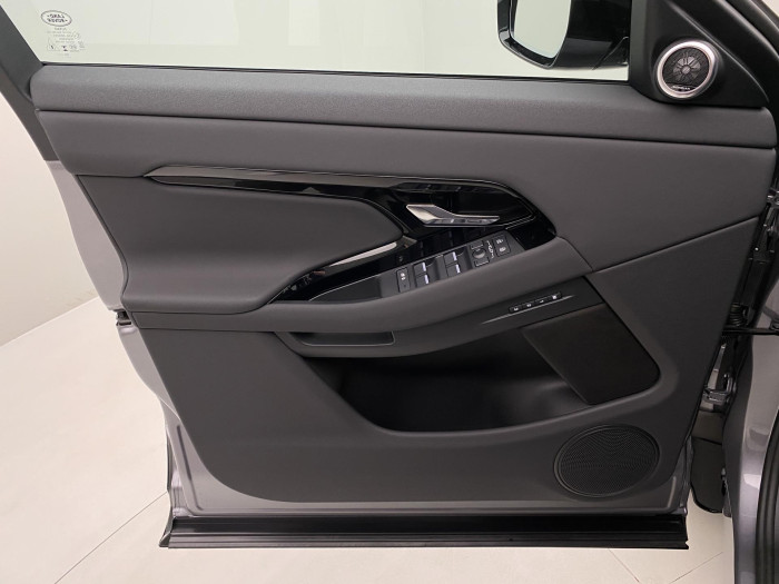 Land Rover Range Rover Evoque D165 R-DYNAMIC SE  AWD AUT 2.0 d Dynamic SE