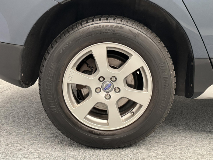 Volvo XC60 D5 AWD MOMENTUM AUT CZ 2.4 d Momentum