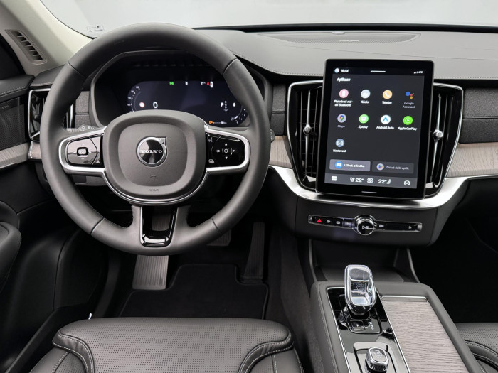 Volvo XC90 B5 AWD AUT DARK PLUS 7míst