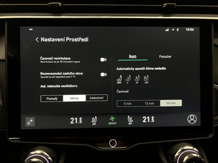 Lynk & Co 01 PHEV DCT AUT 1.maj.